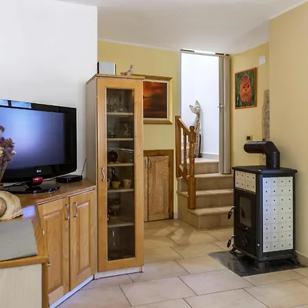 Cozy In With Wifi Apartamento Fažana